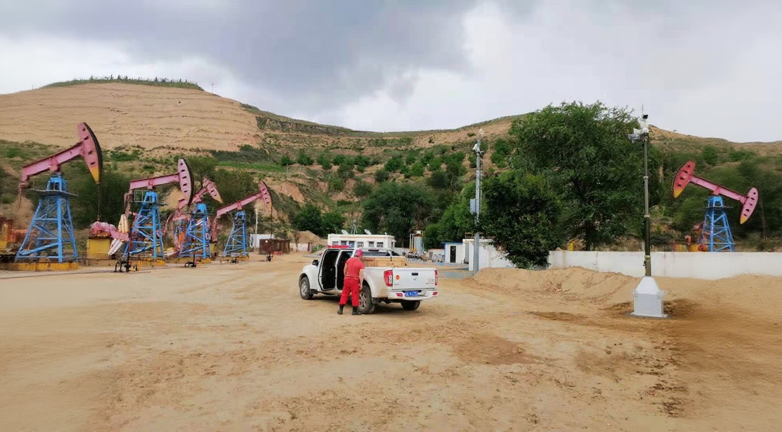 石油石化移動監控友聯哨兵現場應用